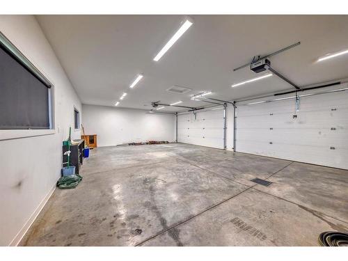 23 Stirling Close, Red Deer, AB - Indoor Photo Showing Garage