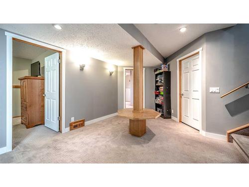 209 Strathford Bay, Strathmore, AB - Indoor Photo Showing Other Room