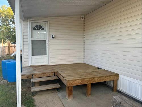 4414 54 Street West, Forestburg, AB - Outdoor With Deck Patio Veranda With Exterior