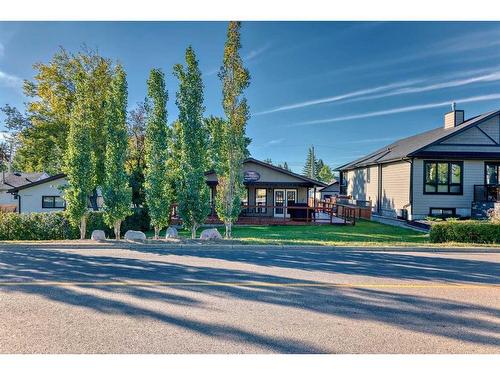 5048 Lakeshore Drive, Sylvan Lake, AB - Outdoor