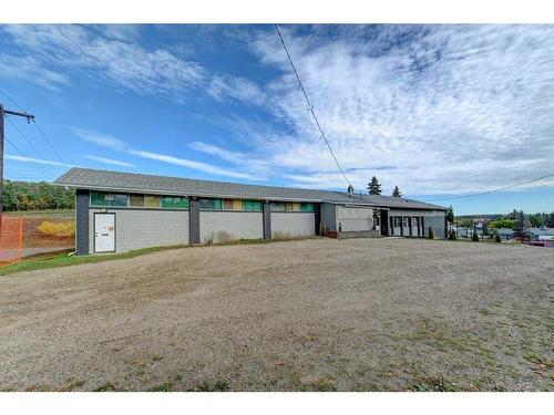 5515 43 Street, Red Deer, AB 