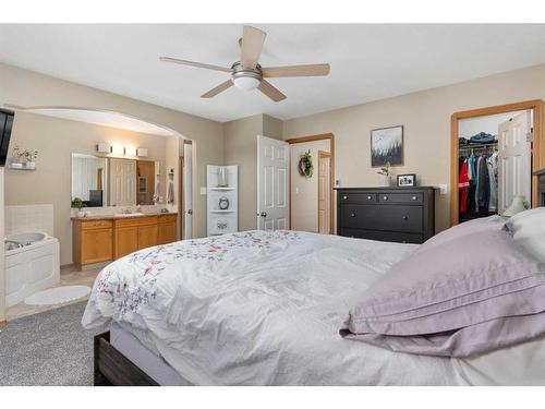 4021 69 A Street Close, Camrose, AB - Indoor Photo Showing Bedroom