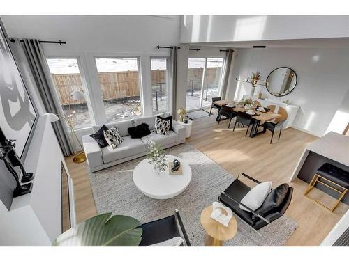 341 Sora Way Se, Calgary, AB - Indoor Photo Showing Living Room