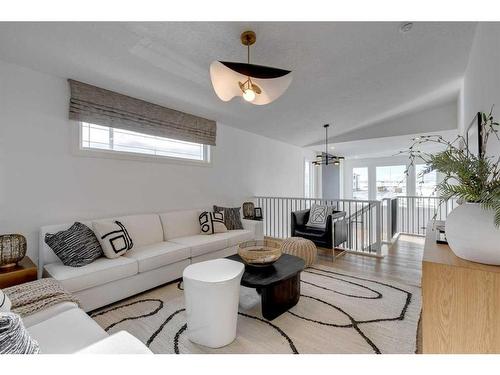 341 Sora Way Se, Calgary, AB - Indoor Photo Showing Living Room