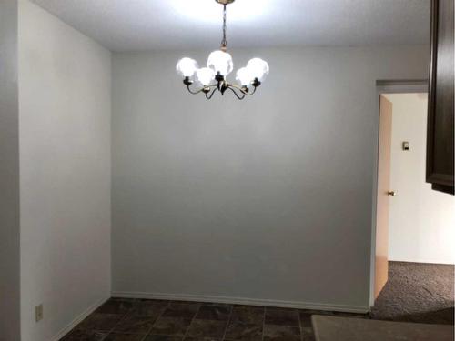 103-35 Bennett Street, Red Deer, AB - Indoor Photo Showing Other Room