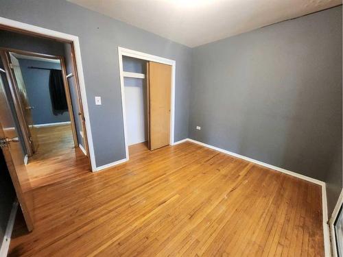 3305 44A Avenue, Red Deer, AB - Indoor Photo Showing Other Room