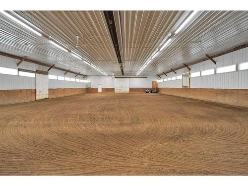 37441 Range Road 271, Rural Red Deer County, AB - Indoor Photo Showing Other Room