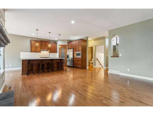 11767 Valley Ridge Boulevard Nw, Calgary, AB - Indoor Photo Showing Kitchen