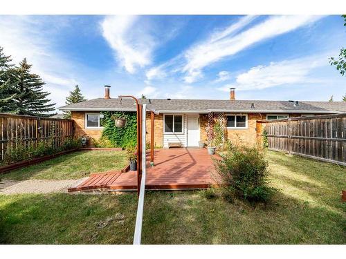 1701-3907 39 Street, Red Deer, AB - Outdoor