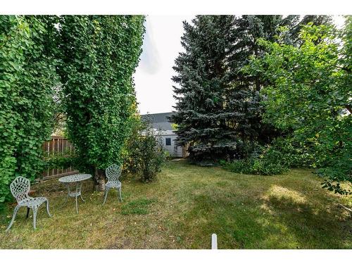 1701-3907 39 Street, Red Deer, AB - Outdoor