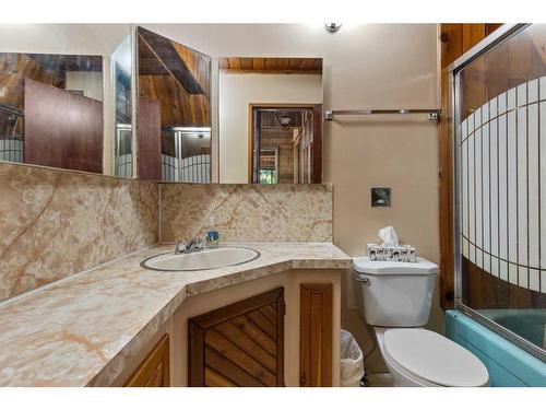 22 Front Street, White Sands, AB - Indoor Photo Showing Bathroom