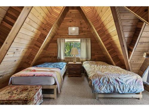 22 Front Street, White Sands, AB - Indoor Photo Showing Bedroom