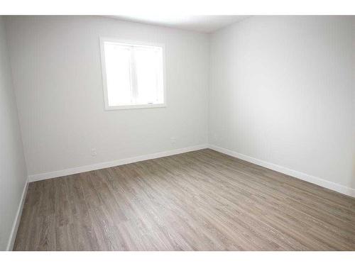 6209 Valleyview Drive, Camrose, AB - Indoor Photo Showing Other Room