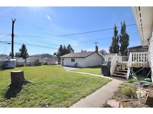 4927 47 Street, Hardisty, AB - Outdoor