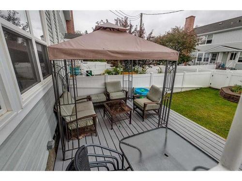 26 Poplar Crescent, Springbrook, AB - Outdoor With Deck Patio Veranda