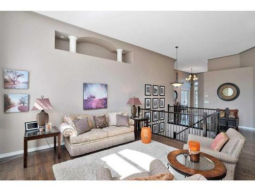 15 Volk Place, Red Deer, AB - Indoor Photo Showing Living Room