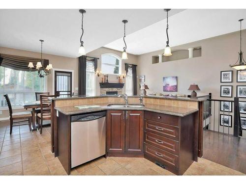 15 Volk Place, Red Deer, AB - Indoor Photo Showing Kitchen With Double Sink