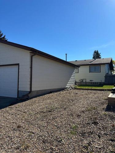 5506 47 Avenue, Killam, AB - Outdoor