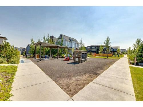 12 Treeline Lane Sw, Calgary, AB - Outdoor