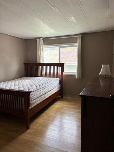 9 Mackenzie Drive, Sedgewick, AB - Indoor Photo Showing Bedroom