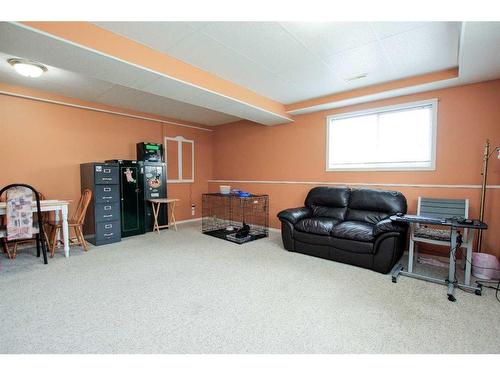 66 James Street, Red Deer, AB - Indoor