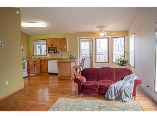 145-37411 Waskasoo Avenue, Rural Red Deer County, AB - Indoor