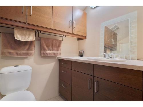 27 Lakeshore Drive, Sundance Beach, AB - Indoor Photo Showing Bathroom