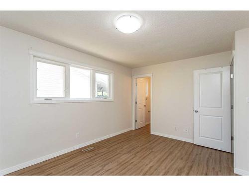 5659 76 Street, Red Deer, AB - Indoor Photo Showing Other Room