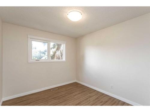 5659 76 Street, Red Deer, AB - Indoor Photo Showing Other Room