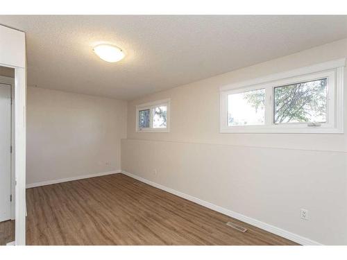 5659 76 Street, Red Deer, AB - Indoor Photo Showing Other Room