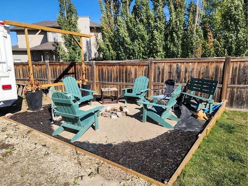 91 Isherwood Close, Red Deer, AB - Outdoor