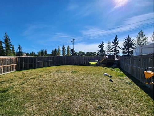 91 Isherwood Close, Red Deer, AB - Outdoor With Backyard