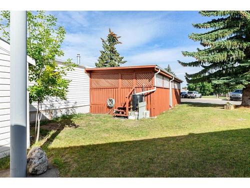 31 Parkview Avenue, Red Deer, AB 