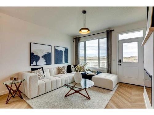 51 Rancher'S View East, Okotoks, AB - Indoor Photo Showing Living Room