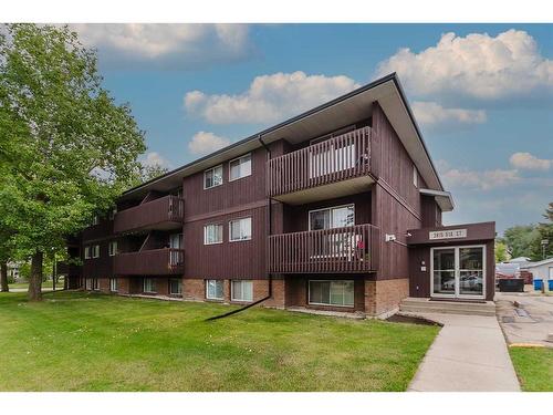 3815 51A Street, Red Deer, AB - Outdoor With Balcony