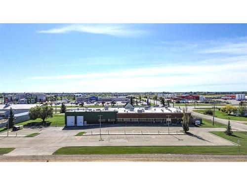 6910 50 Avenue, Stettler, AB 