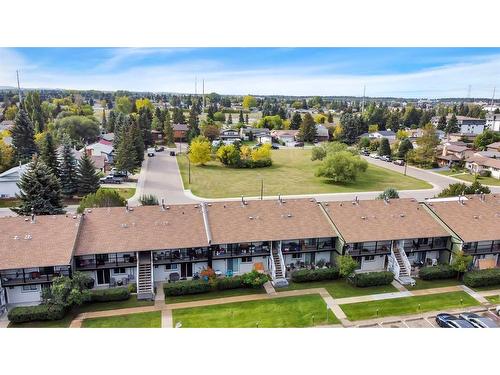 123-54 Bell Street, Red Deer, AB - Outdoor With View