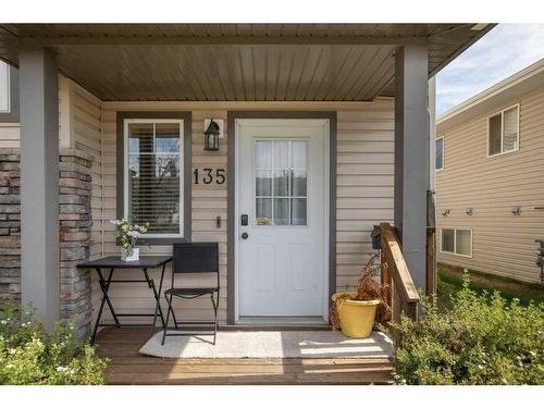 135 Jennings Crescent, Red Deer, AB - Outdoor With Deck Patio Veranda