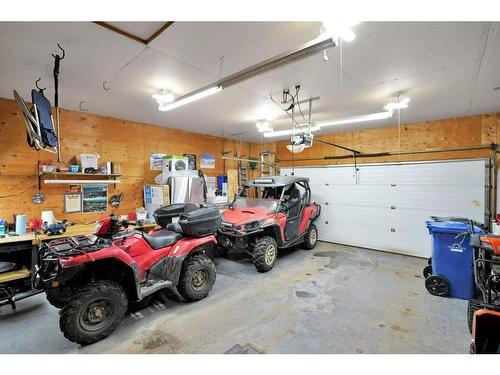 4851 56 Avenue, Innisfail, AB - Indoor Photo Showing Garage