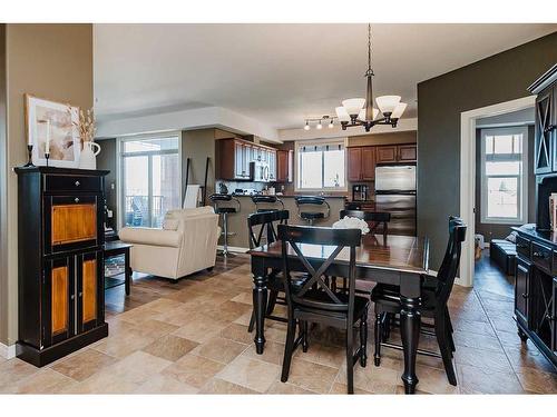 401-69 Ironstone Drive, Red Deer, AB - Indoor Photo Showing Dining Room