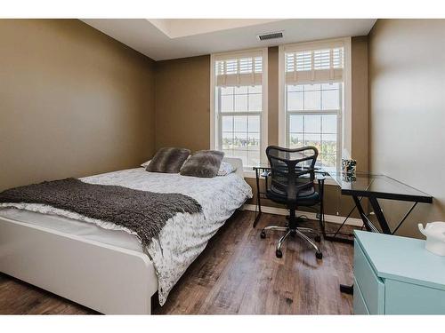 401-69 Ironstone Drive, Red Deer, AB - Indoor Photo Showing Bedroom