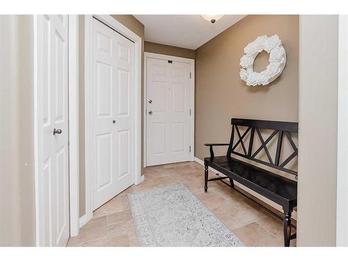 401-69 Ironstone Drive, Red Deer, AB - Indoor Photo Showing Other Room