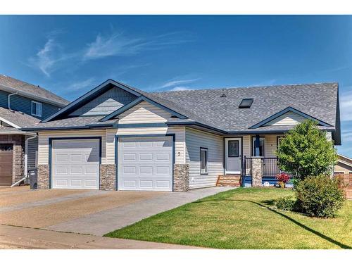 5 Laurel Close, Sylvan Lake, AB - Outdoor