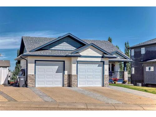 5 Laurel Close, Sylvan Lake, AB - Outdoor