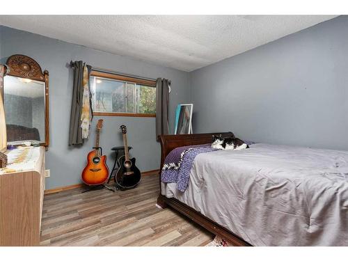 4617 48 Street, Camrose, AB - Indoor Photo Showing Bedroom