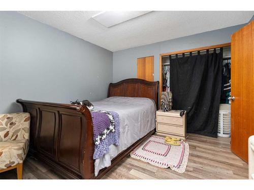 4617 48 Street, Camrose, AB - Indoor Photo Showing Bedroom