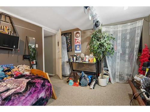 4617 48 Street, Camrose, AB - Indoor Photo Showing Bedroom