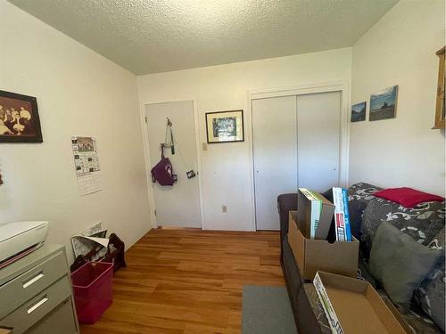 5025 46 Street, Daysland, AB - Indoor Photo Showing Other Room