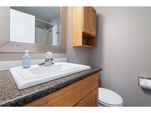 37 Dunlop Street, Red Deer, AB - Indoor Photo Showing Bathroom