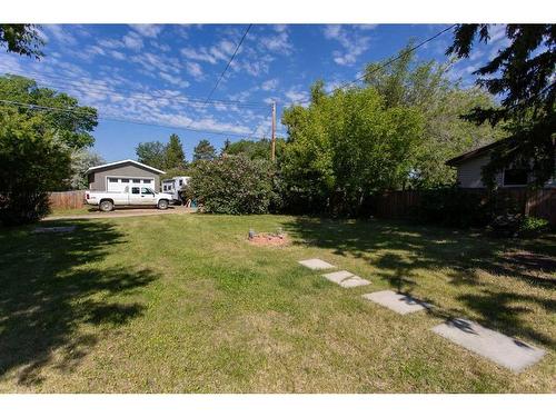 5040 56A Street, Lacombe, AB - Outdoor